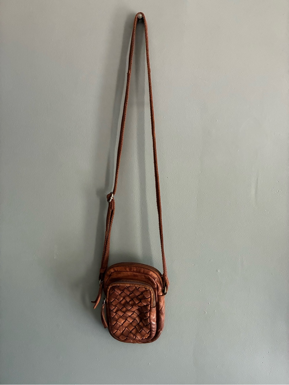 Vintage Distressed Woven Leather Genicci Mini Crossbody Bag